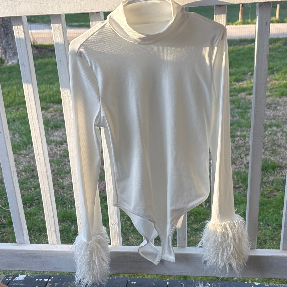 SHEIN White Ribbed Fabric